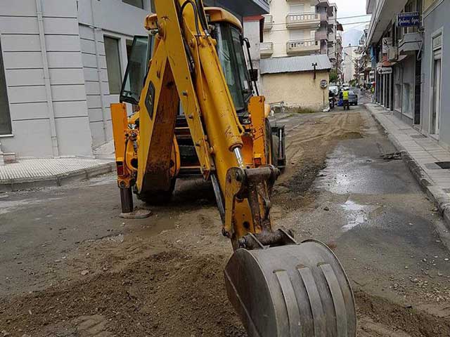 Εκσκαφή αποχετευτικού δικτύου Αριδαίας